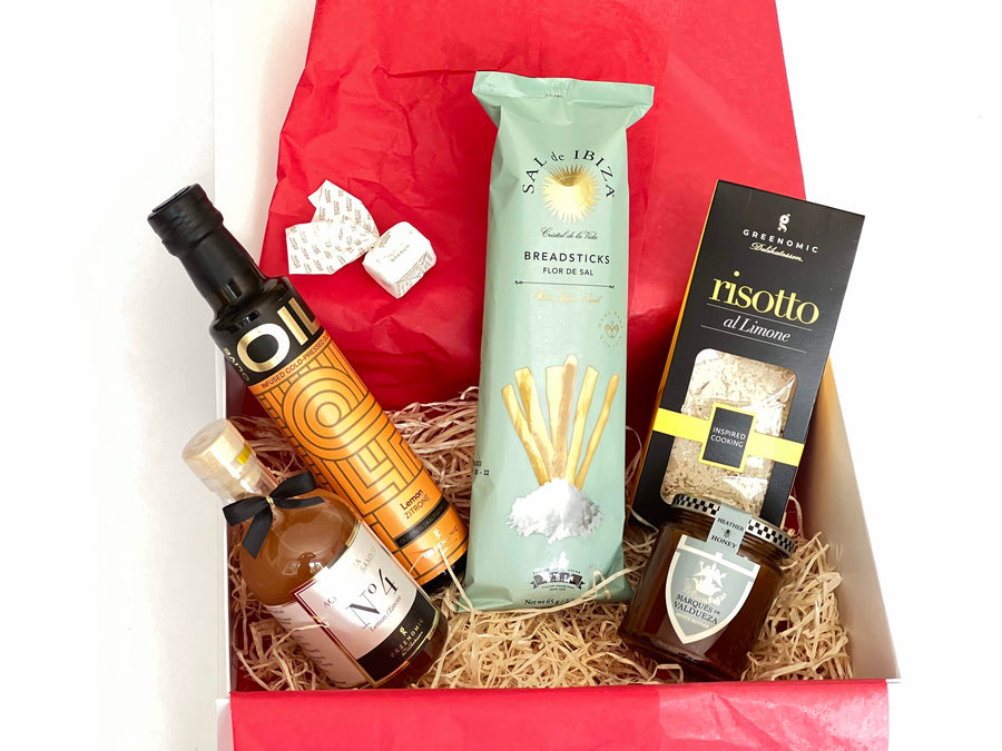 Geschenkbox Beste Wünsche mit hochwertigem Olivenöl, Balsamico Essig und anderen Delikatessen - ooobox
