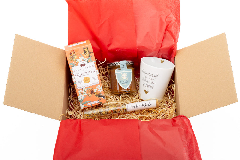 Geschenkbox Beste Freunde mit toller Tasse, Tee und Gebäck - ooobox