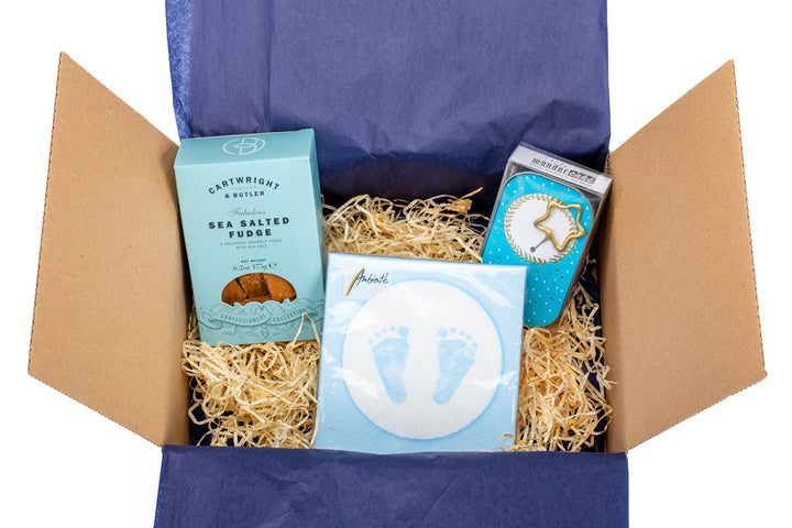 Geschenkbox "Baby boy" - Liebevolles Geschenk zur Geburt - ooobox