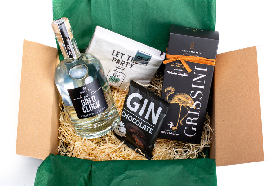 Geschenkbox "Gin& More" mit Gin, Snacks & Deko - ooobox