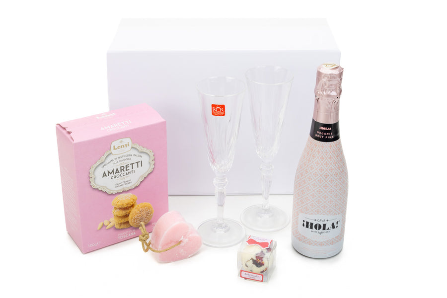 Geschenkbox Prickeln für Zwei mit Cava, Badekugel und Schokolade - ooobox