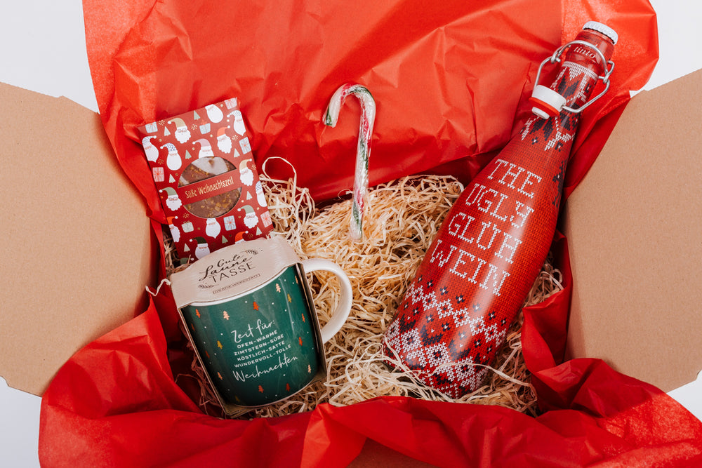 Weihnachts-Geschenkbox "Zeit fĂŒr Weihnachten" mit GlĂŒhwein & passender Tasse - ooobox