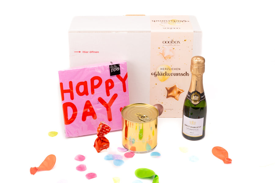 Geschenkbox Muttertag mit Sekt, Kuchen, Servietten und Schokotrüffel - ooobox