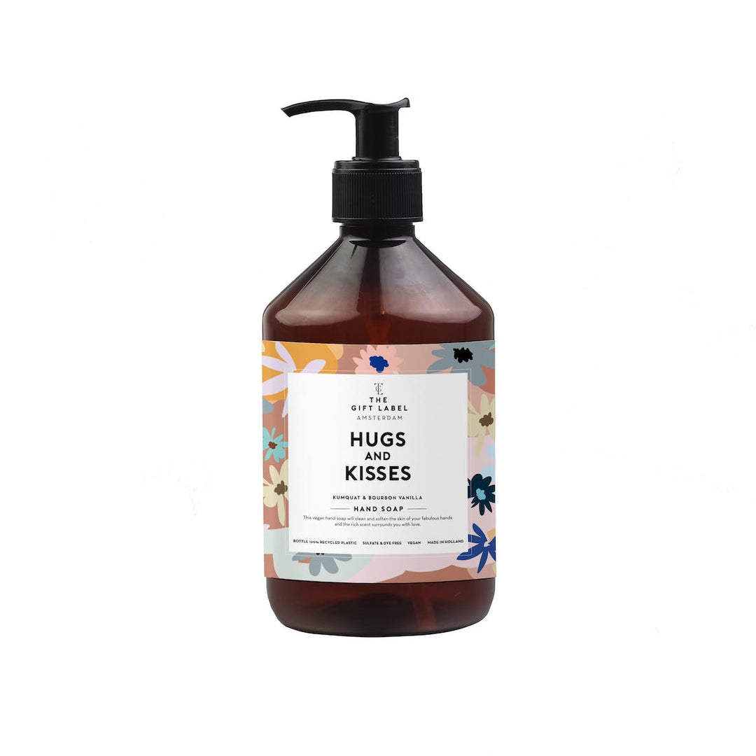seife mit dem titel "hugs and kisses"