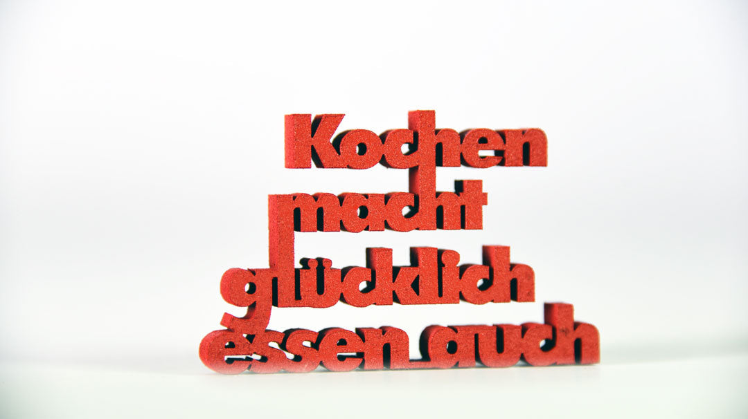holz-schriftzug "kochen macht glücklich, essen auch"