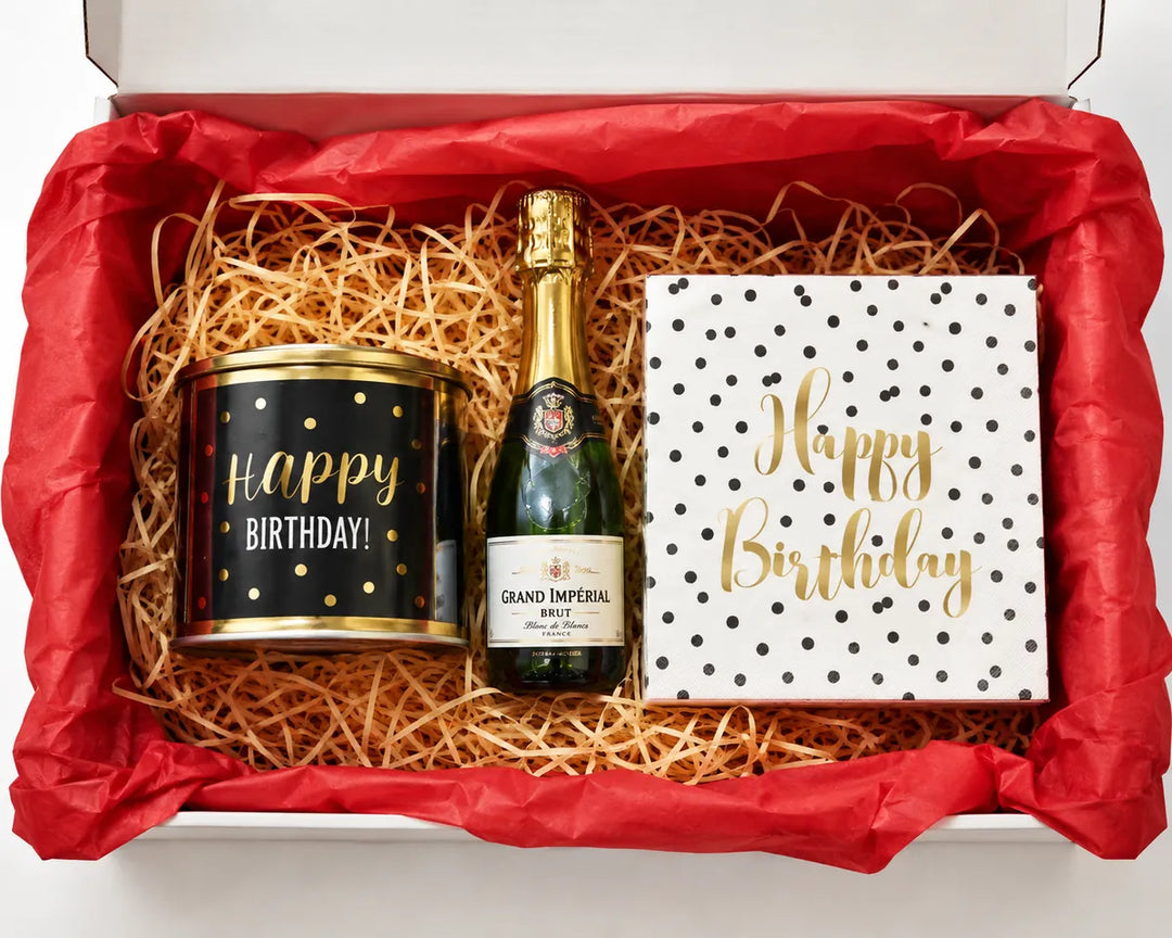 Geburtstagsbox „Let’s Celebrate“ mit Sekt & Kuchen – Zum Anstoßen & Genießen