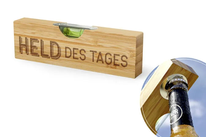 Wasserwaage und Flaschenöffner Held des Tages